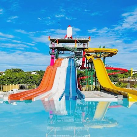 Villas Diroma Com Um Dia No Acqua Park, Splash E Slide Caldas Novas Exteriér fotografie