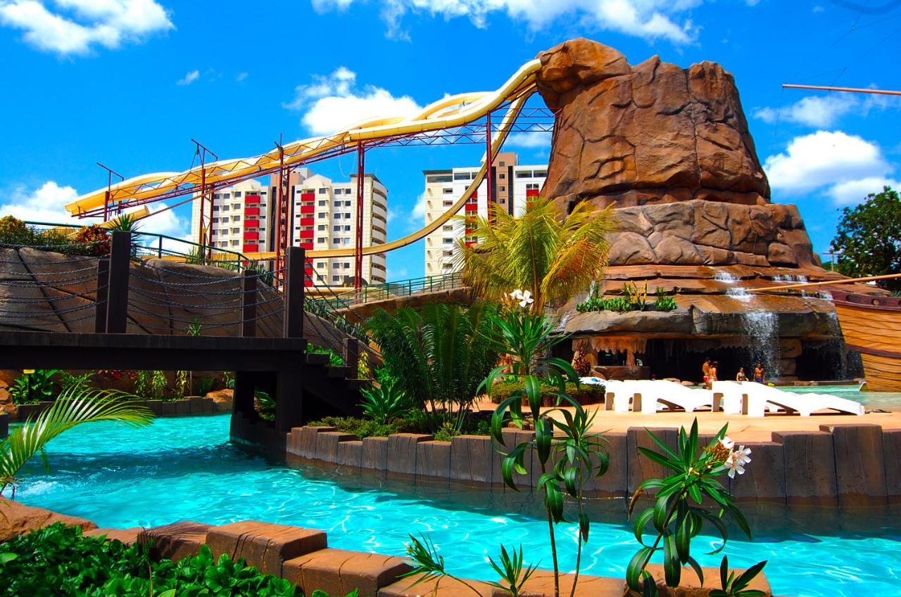 Villas Diroma Com Um Dia No Acqua Park, Splash E Slide Caldas Novas Exteriér fotografie