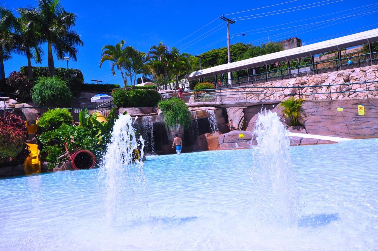 Villas Diroma Com Um Dia No Acqua Park, Splash E Slide Caldas Novas Exteriér fotografie