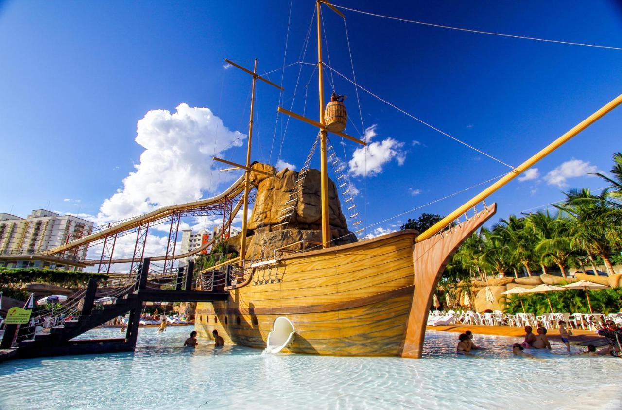 Villas Diroma Com Um Dia No Acqua Park, Splash E Slide Caldas Novas Exteriér fotografie