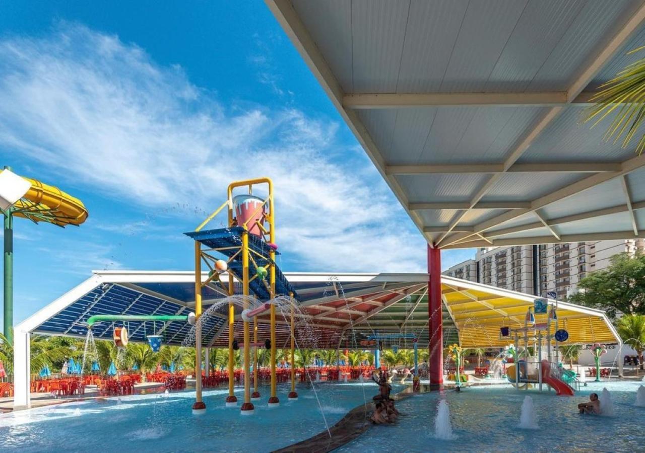 Villas Diroma Com Um Dia No Acqua Park, Splash E Slide Caldas Novas Exteriér fotografie