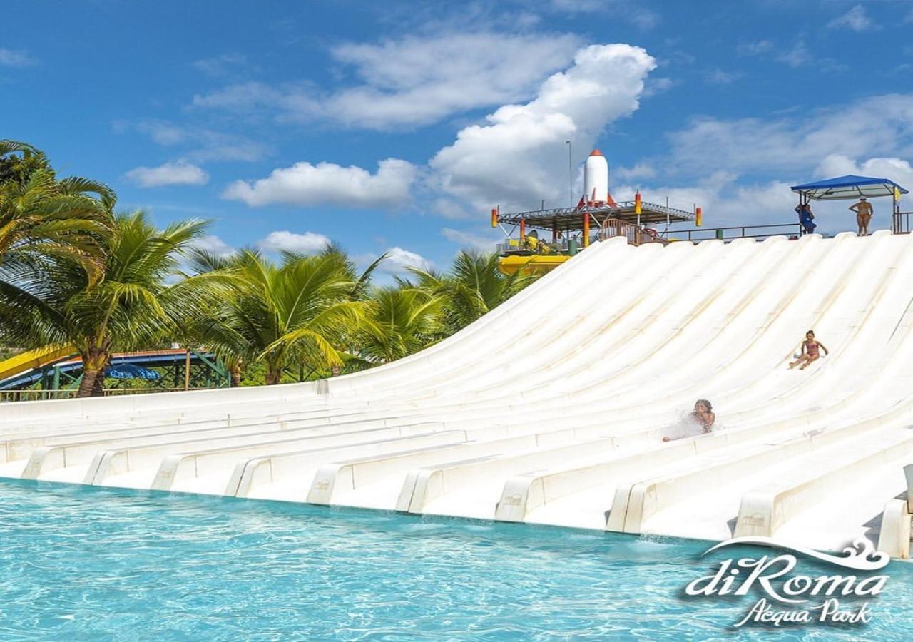 Villas Diroma Com Um Dia No Acqua Park, Splash E Slide Caldas Novas Exteriér fotografie